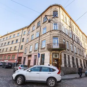  Апартаменты 8 Svyatoho Teodora Square Украина